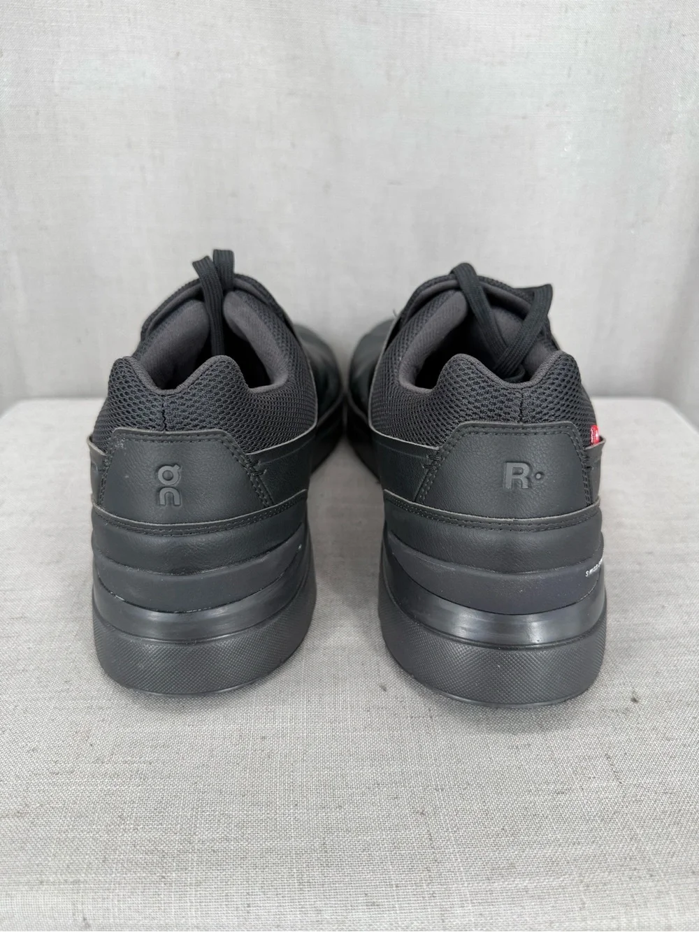 On Cloud THE ROGER Advantage. All Black Men's Shoes Size 14